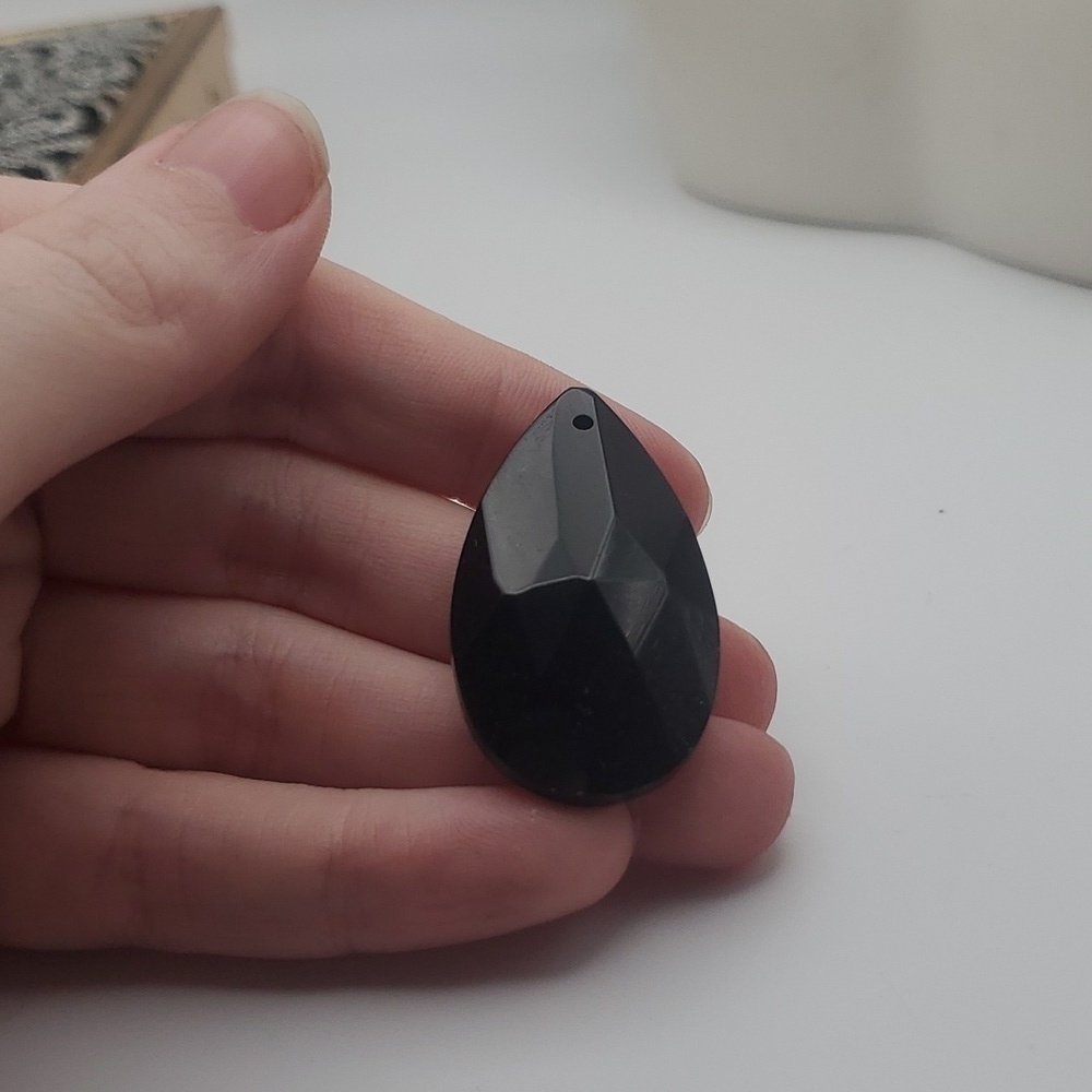 Onyx faceted beaded gem necklace pendant‎